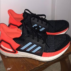 EUC Adidas UltraBoost